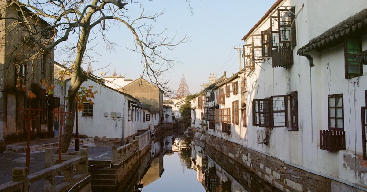 Suzhou Travel Guide 2026: Classical Gardens, Water Towns & Day Trip from Shanghai