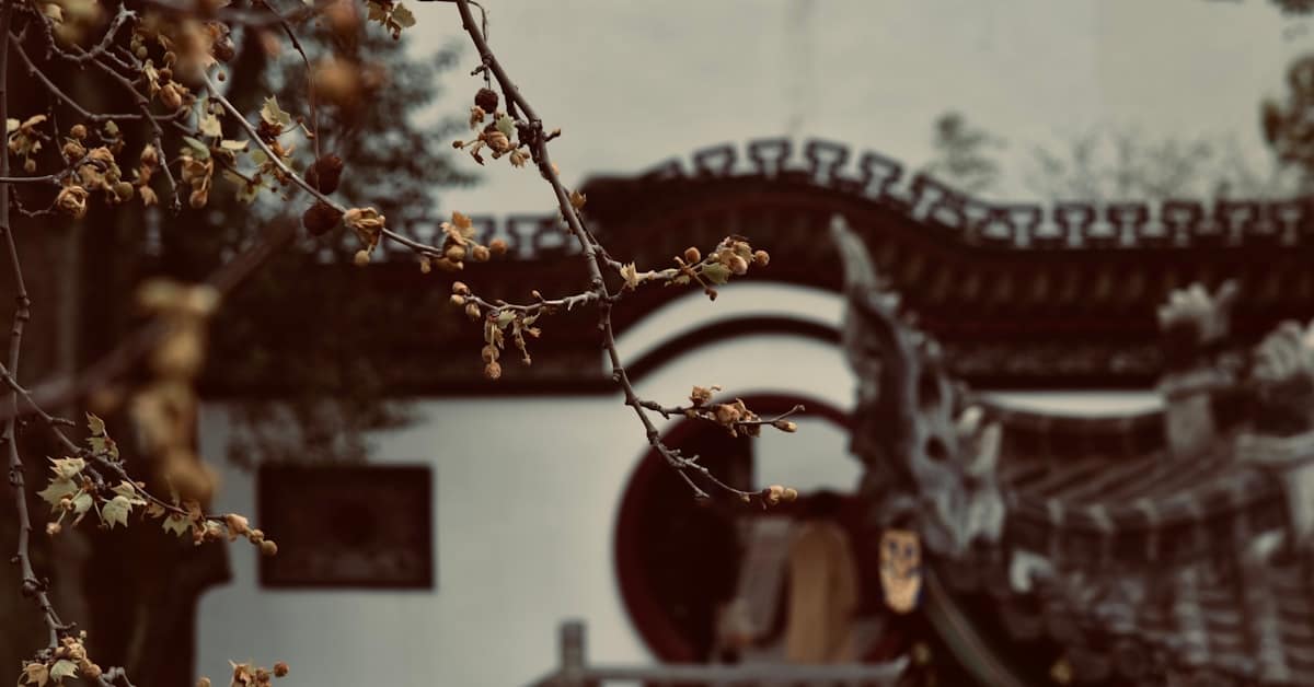 China in October 2026: Golden Week Survival + Best Routes for Autumn