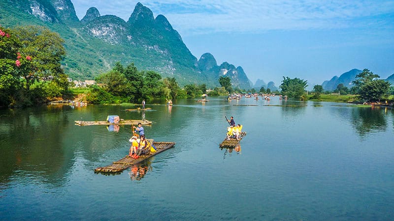 bamboo-rafting_77193-1