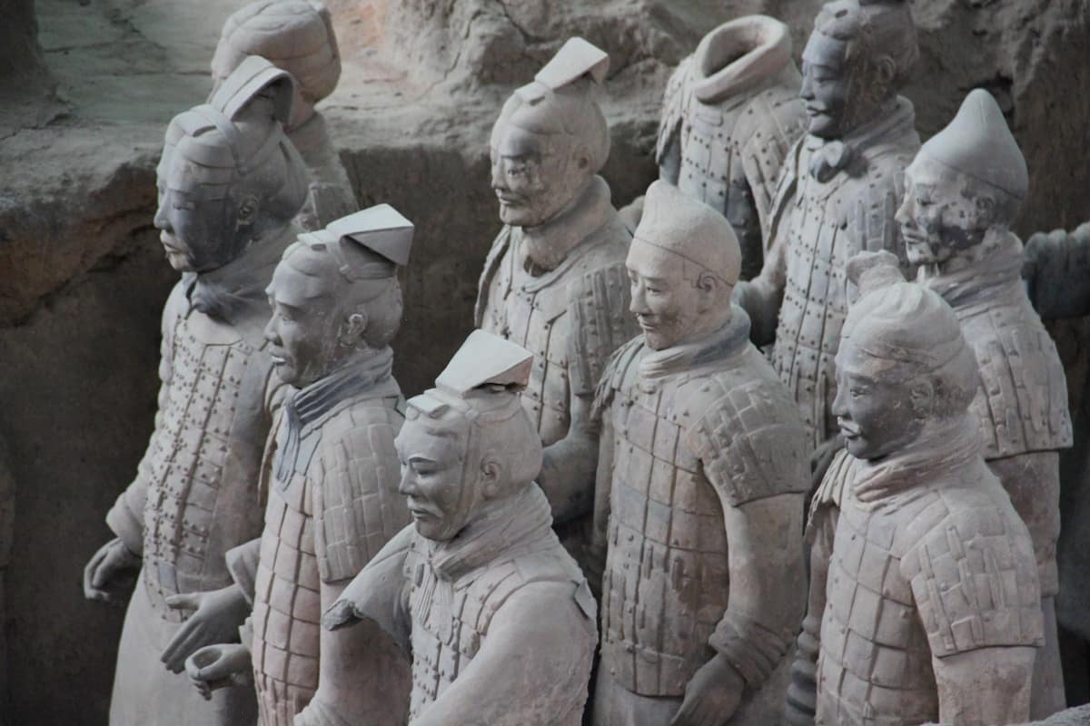 Terracotta Warriors pit - massive scale of Chinese tourist sites